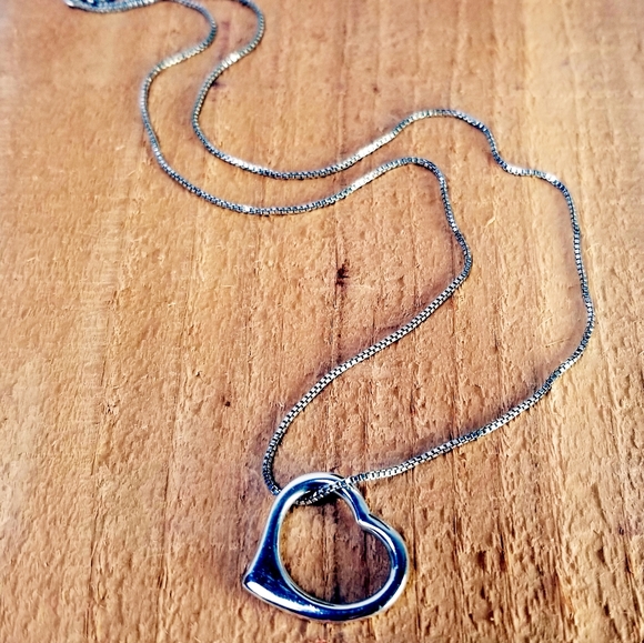 Sterling Silver Freeform Heart Pendant Necklace - Picture 6 of 11